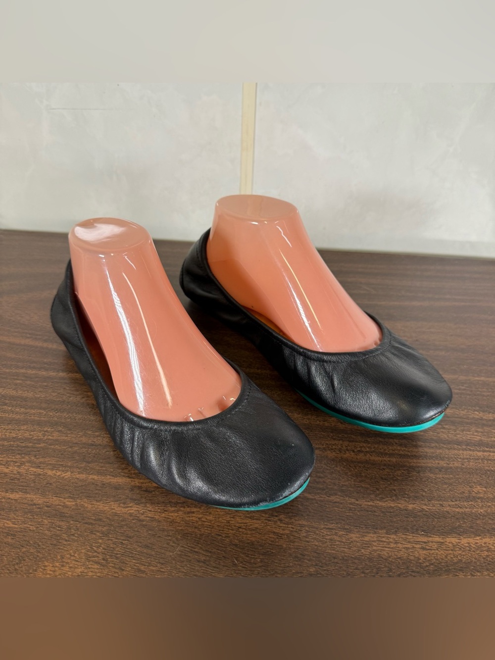 Tieks by Gavrieli Black Leather Foldable Ballet Flats Women Size 9 Teal Soles